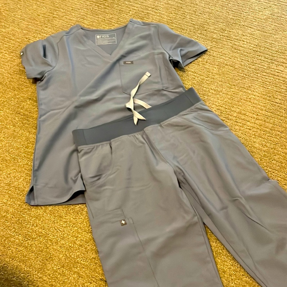 Figs top and pants, NWOT